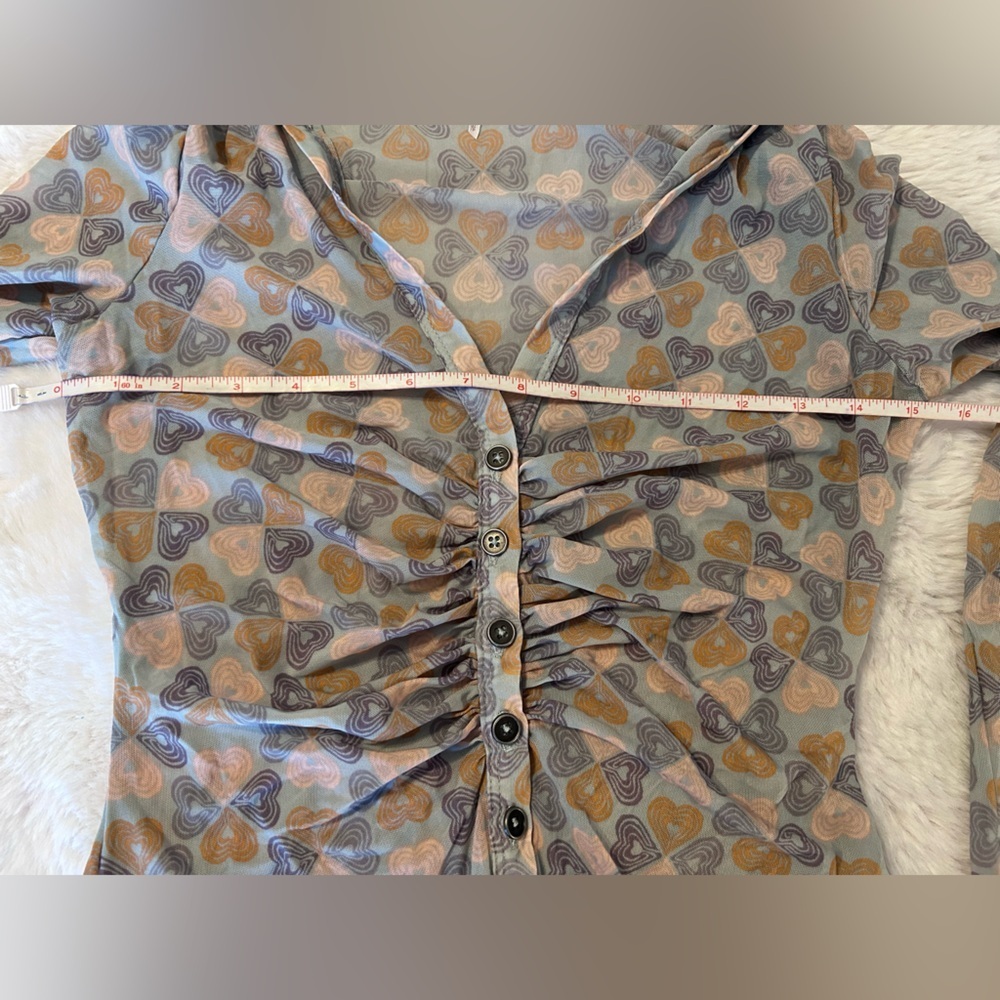 Free People Mesh Rouched Long Sleeve Button Down Blouse Top Heart Print XS - Picture 4 of 7